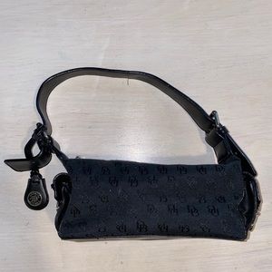 Y2K Dooney & Bourke Barrel Shoulder Bag